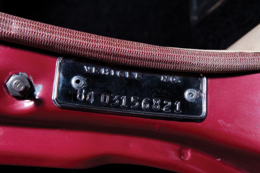  Chrysler 300F Convertible Red 1960 года  (фото 2 из 25)
